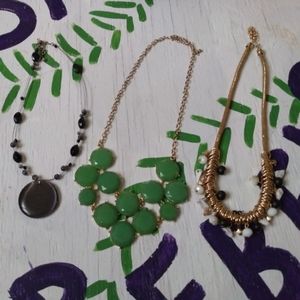 3 beautiful statement necklaces
